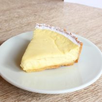 チーズタルト　サックサックとろ〜りな食感と濃厚な味わい