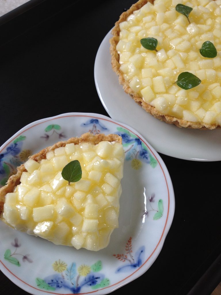 りんごはフレッシュな生！あえてスライスはしません