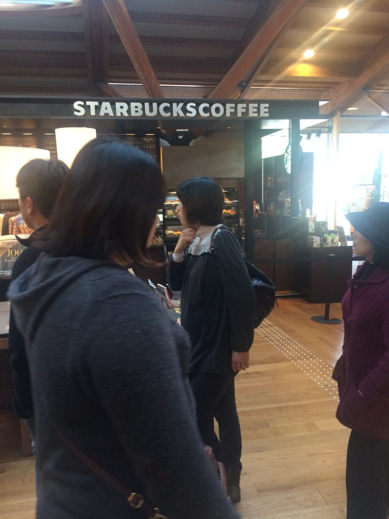 武雄図書館スターバックスコーヒー