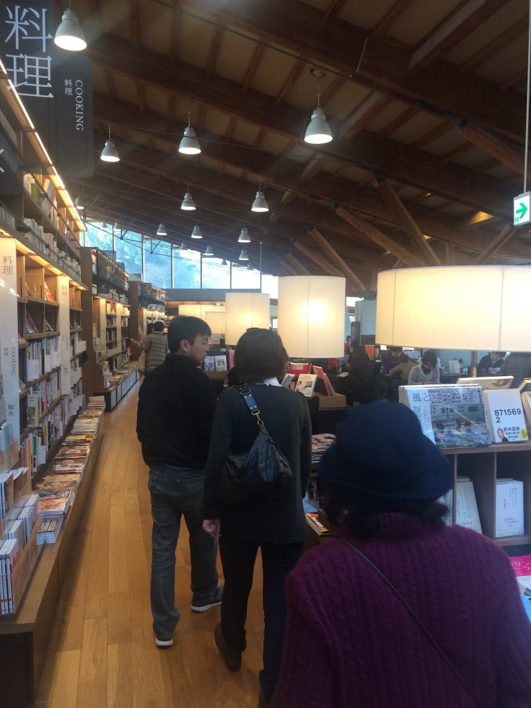 武雄図書館人気