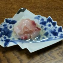 甘鯛の昆布締め　古伊万里のさらに盛りました♪