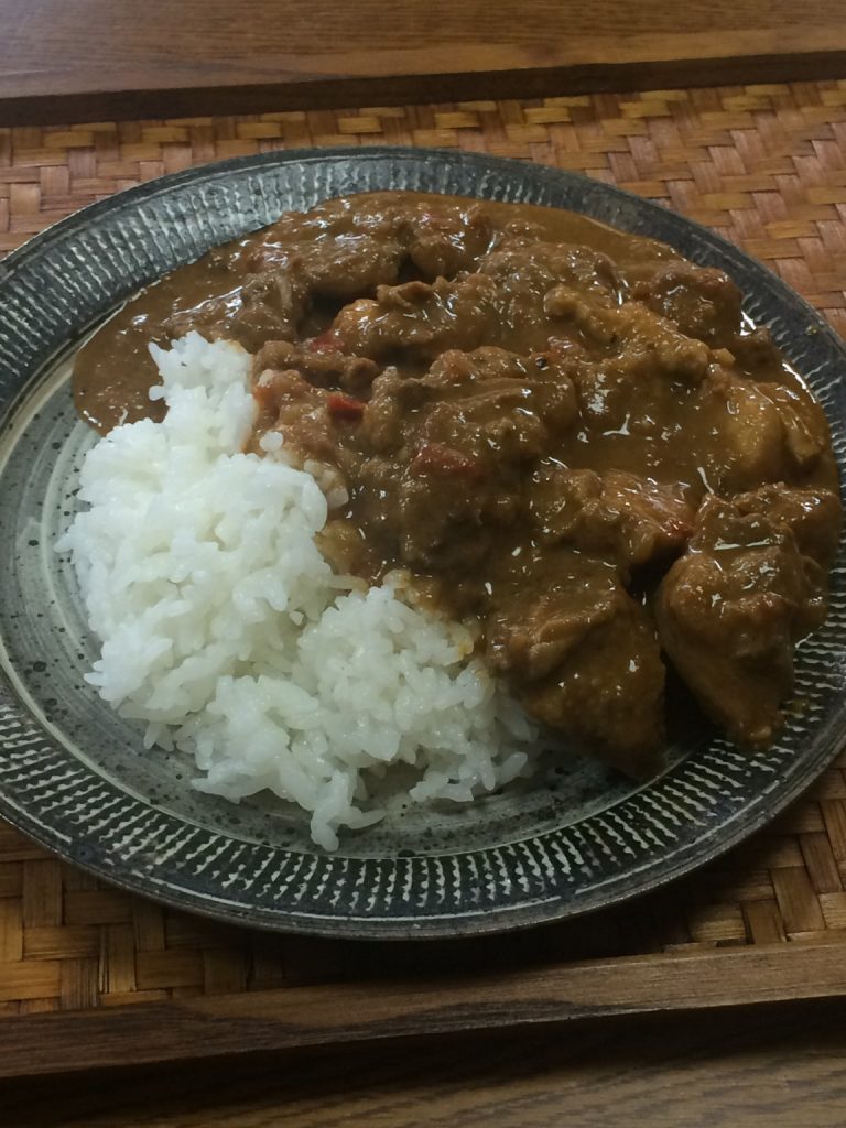 朝からカレーの試食♪