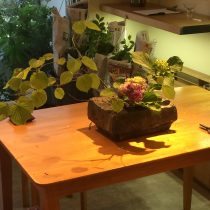 お花教室の１コマ☆