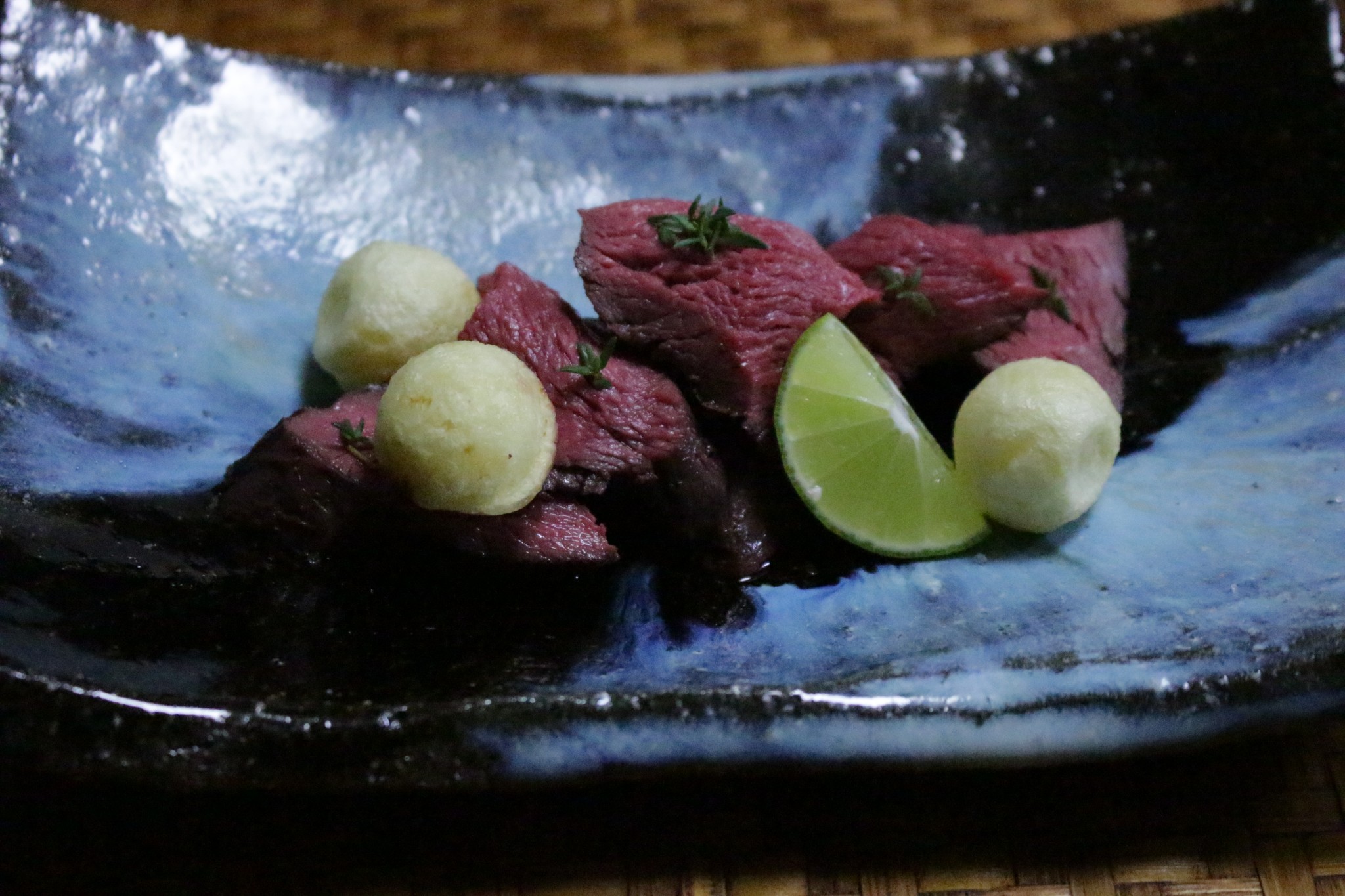 鹿ロース肉の焼き物