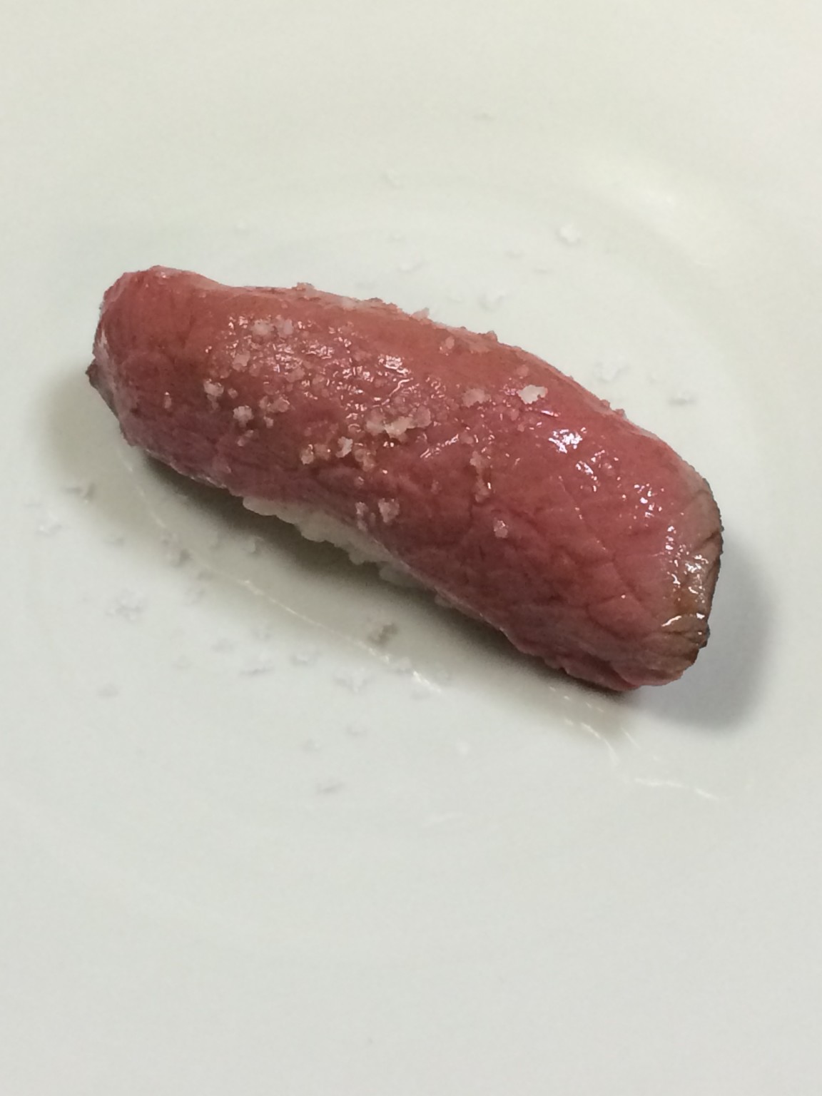 鹿肉の握り。美味しいです(^_^)