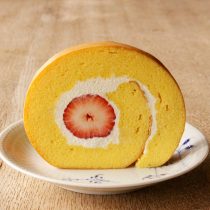 今年の苺のロールケーキ☆